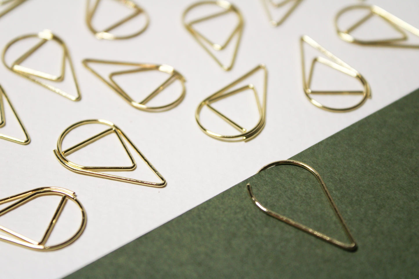 Teardrop Paper Clips